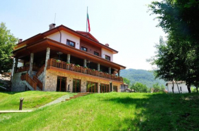  Balkan Guest House  Валевци